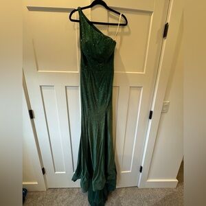 Sherri Hill Green One-Shoulder Dress green